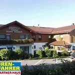 Gaestehaus Weber Pensión Arrach