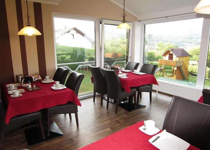 בית הארחה Gaestehaus Weber